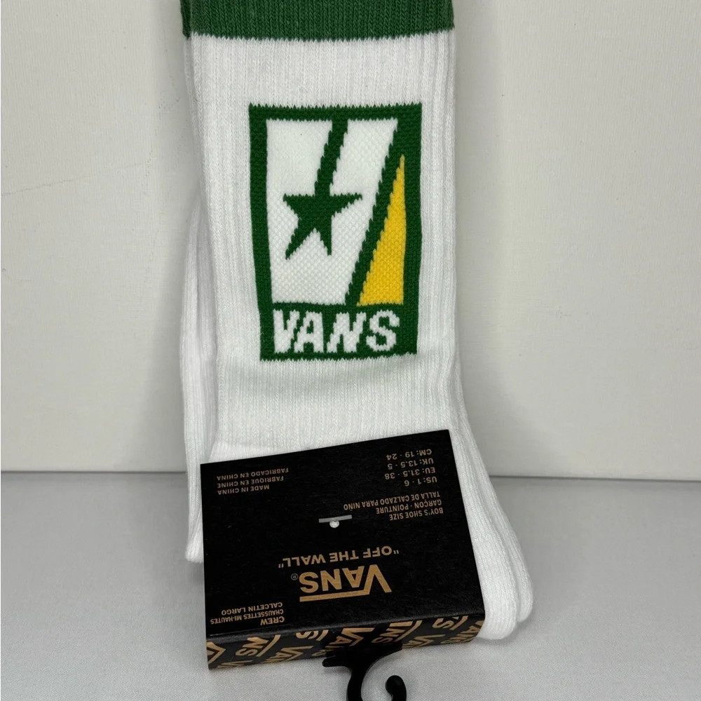 Vans Boy’s White and Green Crew Socks shoe size 1-6